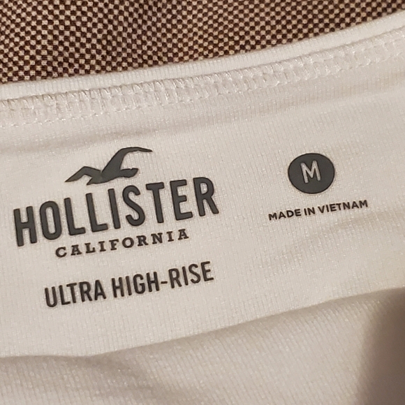 Hollister White  Pleated Ultra High Rise Tennis Pickle Ball Skort Size M - Picture 3 of 6